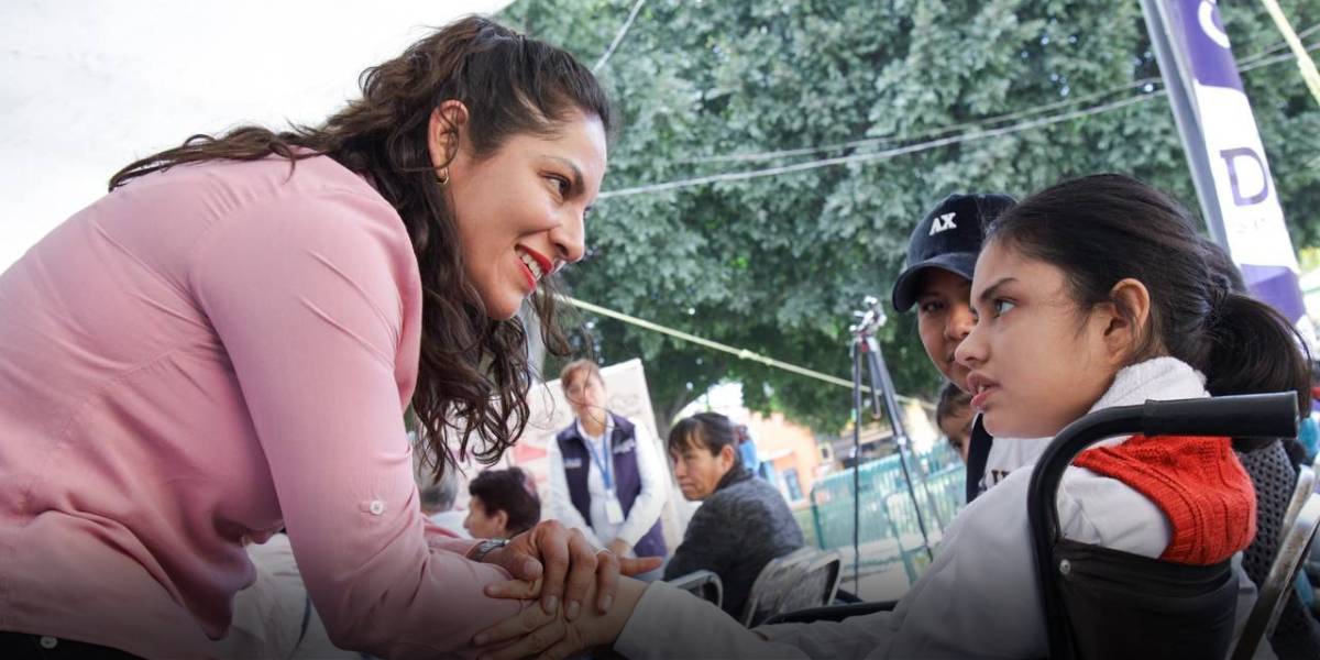 Lupita Cuautle Encabeza El Programa Cambiando Vidas